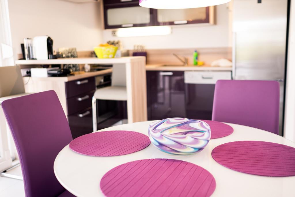 Luxury Spa Apartment Luna นยีวีเซ ห้อง รูปภาพ